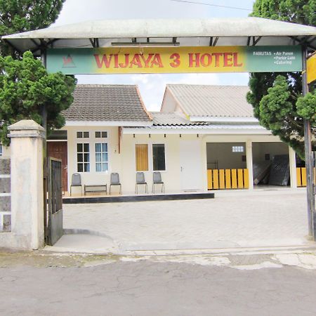Hotel Wijaya 3 Kaliurang Esterno foto